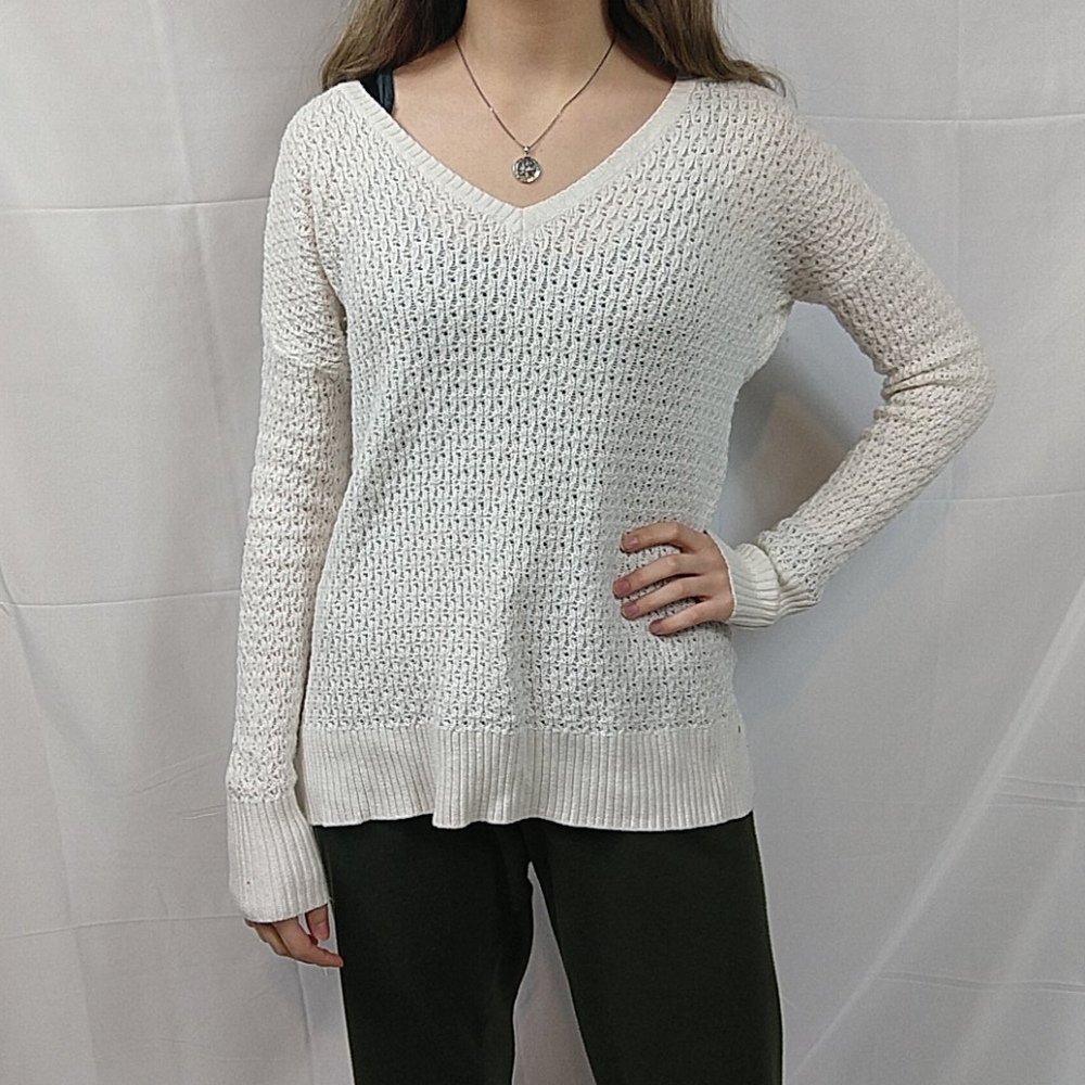 Knit sweatshirt